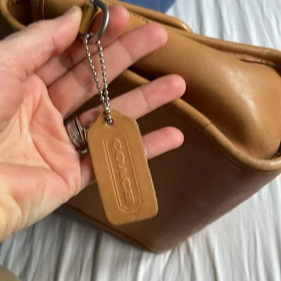 Tan Leather Coach Court Bag with Removable Strap - Picture 9 of 9